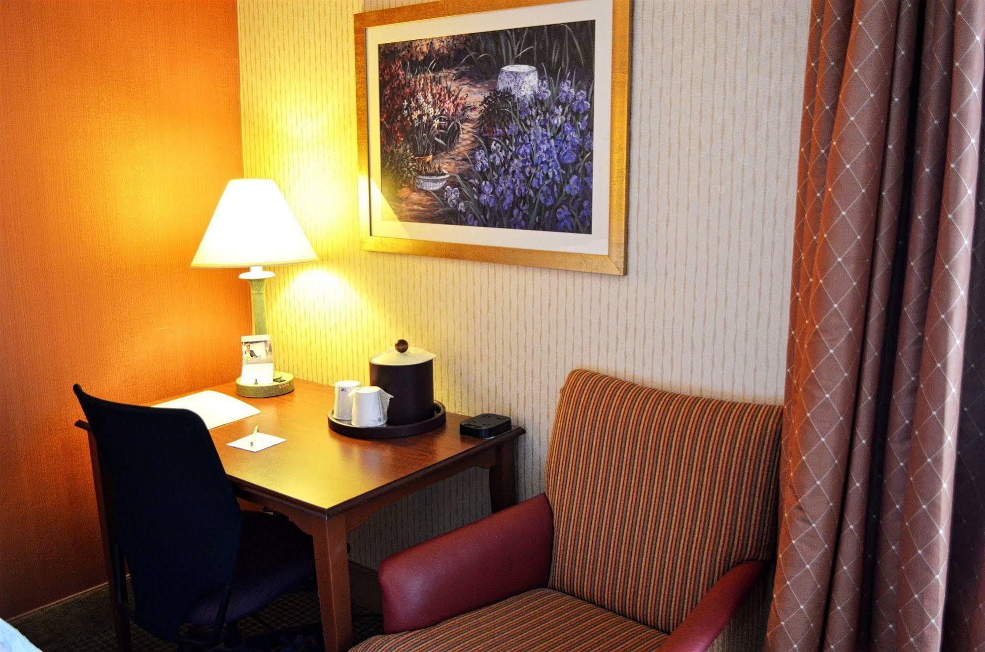 Hampton Inn By Hilton Harrisburg West Mechanicsburg Esterno foto